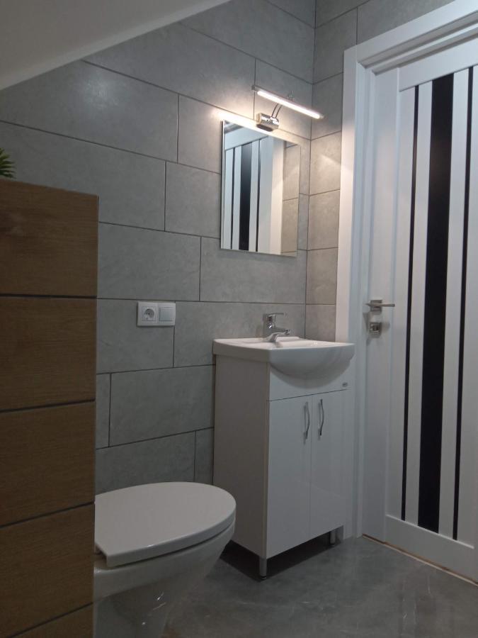 Pure Apartments Vip 5 Leópolis Exterior foto